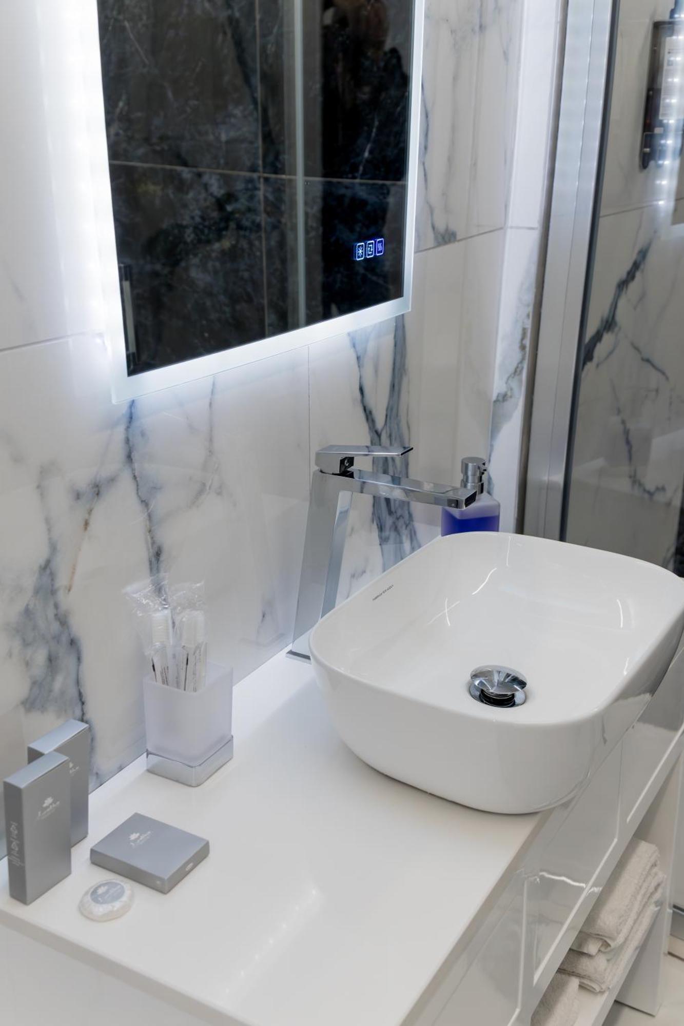 Augusto Marina Apartment Капри Экстерьер фото